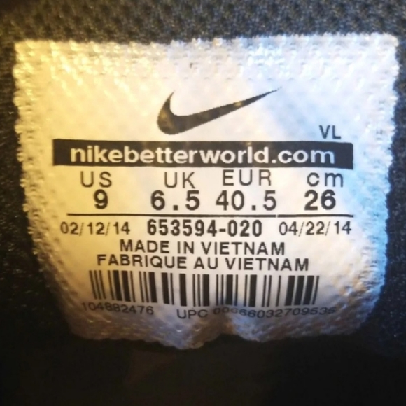 Nike Black Tenis Shoes - Picture 5 of 5